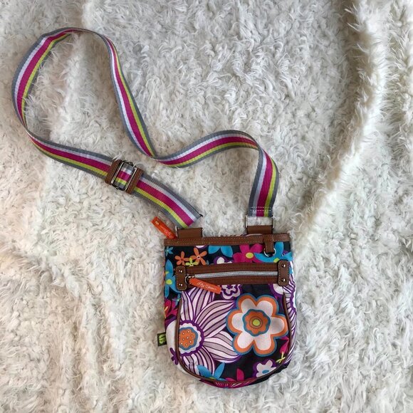 Lily Bloom Floral Crossbody Zip Bag. - Picture 1 of 5